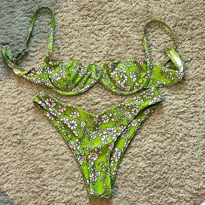 Shein Bikini Top and Bottom 2 Piece Size Small